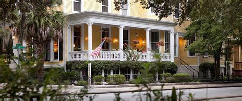 best b&b savannah ga.